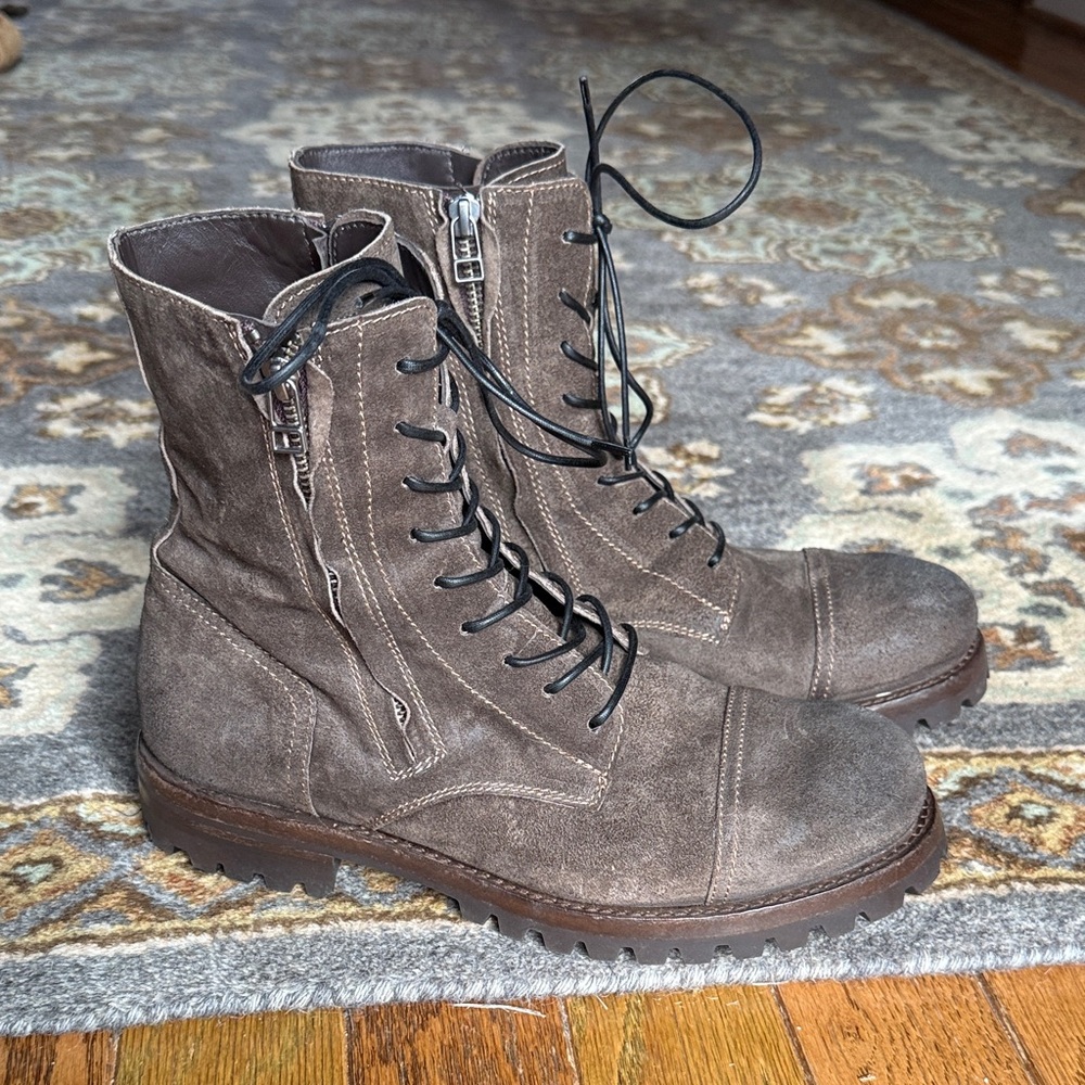 Men's Rugged Brown Lace-Up Boots